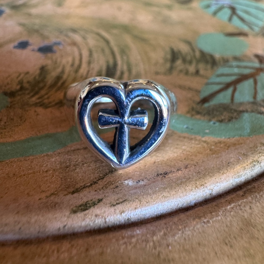 James Avery Silver Heart Cross Ring